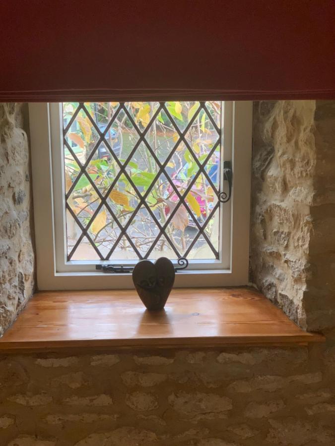 Wotton-under-Edge Cotswold Coombe Cottage מראה חיצוני תמונה